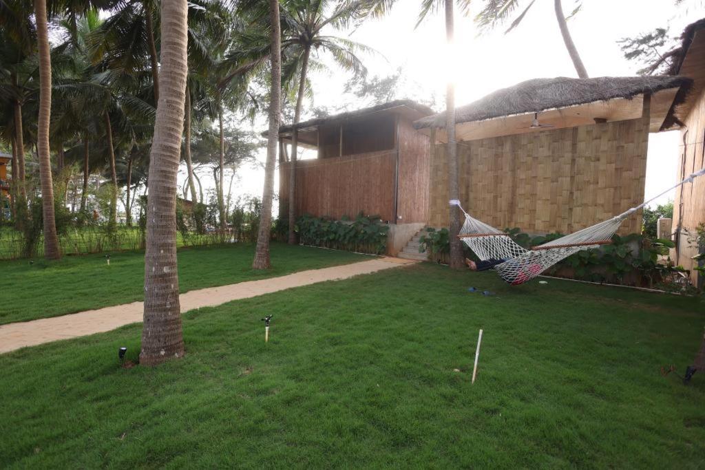 Kurma A Private Beach Kumta Экстерьер фото